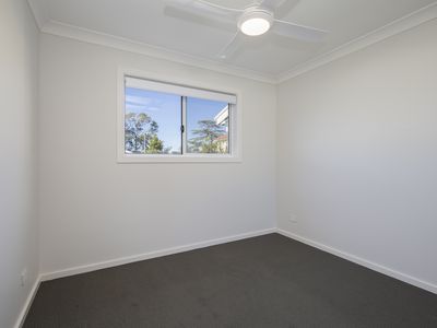 12 MAGPIE AVENUE, Elermore Vale