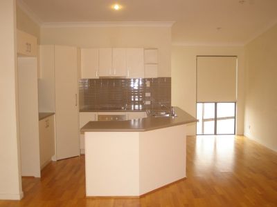 8 Heathwood Drive, Collingwood Park