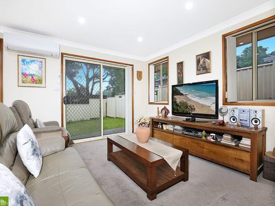2 / 51 Waples Road, Unanderra