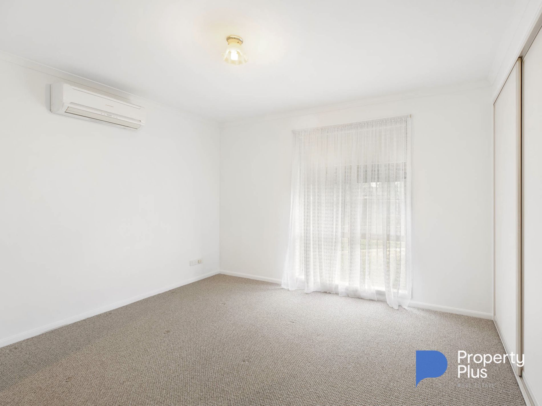 9 Symes Street , Kangaroo Flat