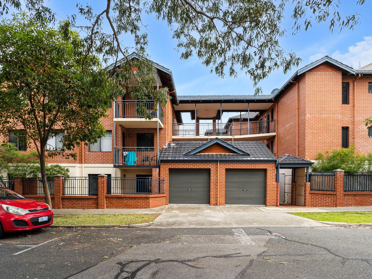 22 / 7 Bronte Street, East Perth