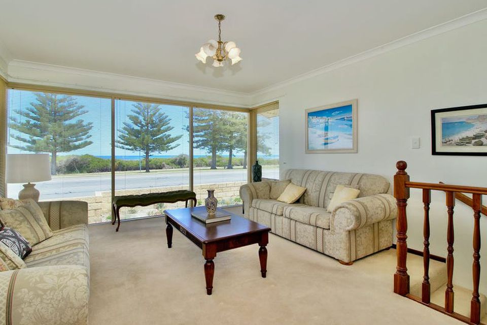 332 Safety Bay Road , Safety Bay