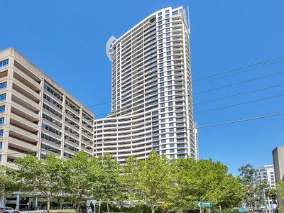 1413 / 1 Sergeants Lane, St Leonards