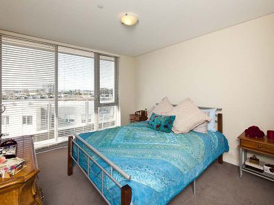 506 / 30 The Circus, Burswood