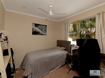 17 Spresser Street, Tivoli