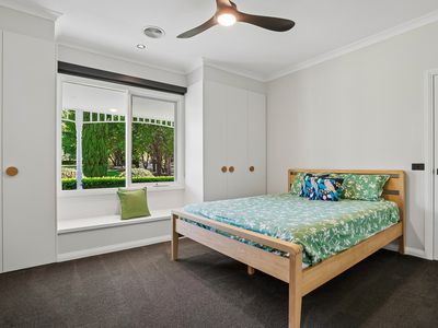 105 Manorina Way, Macedon