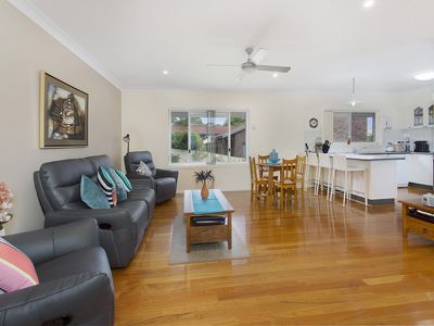 6 Corella Close, Shellharbour