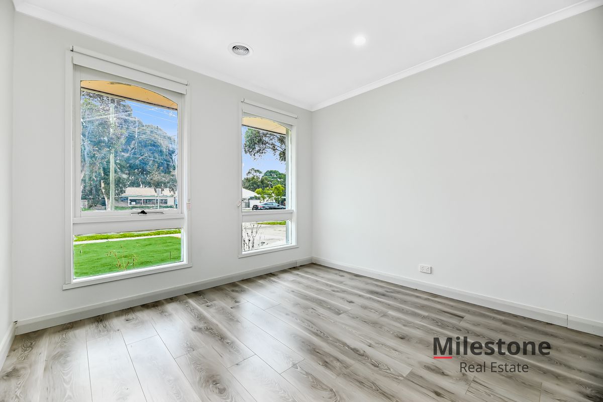 28 Clarendon Street, Cranbourne