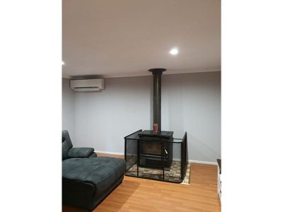 024 Railway Avenue, Leitchville