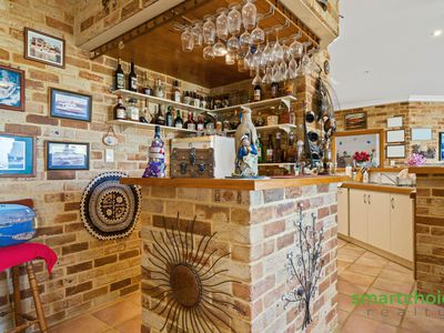 14 Nancy Way, Coogee
