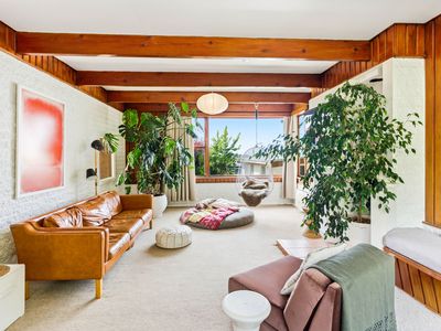 13 Queen Street, Brighton