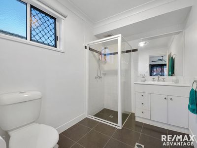 9 Cynthia Place, Wakerley
