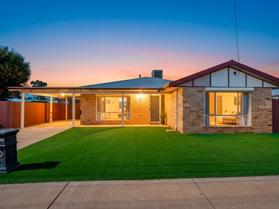 83 Keenan Street, Hannans