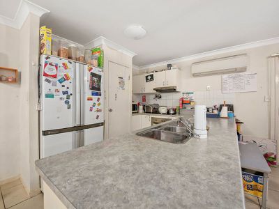 13 Pine Grove Drive, Crestmead