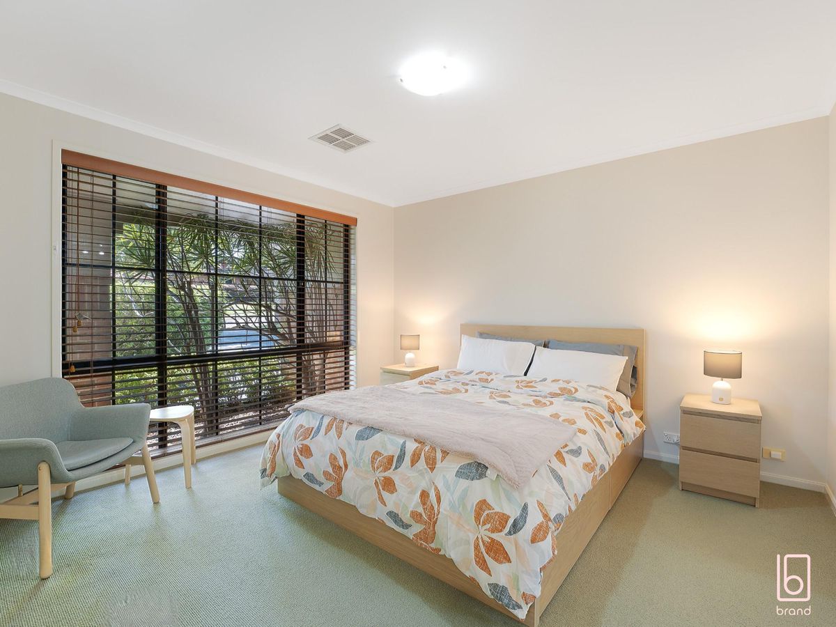 12 Willandra Road, Woongarrah