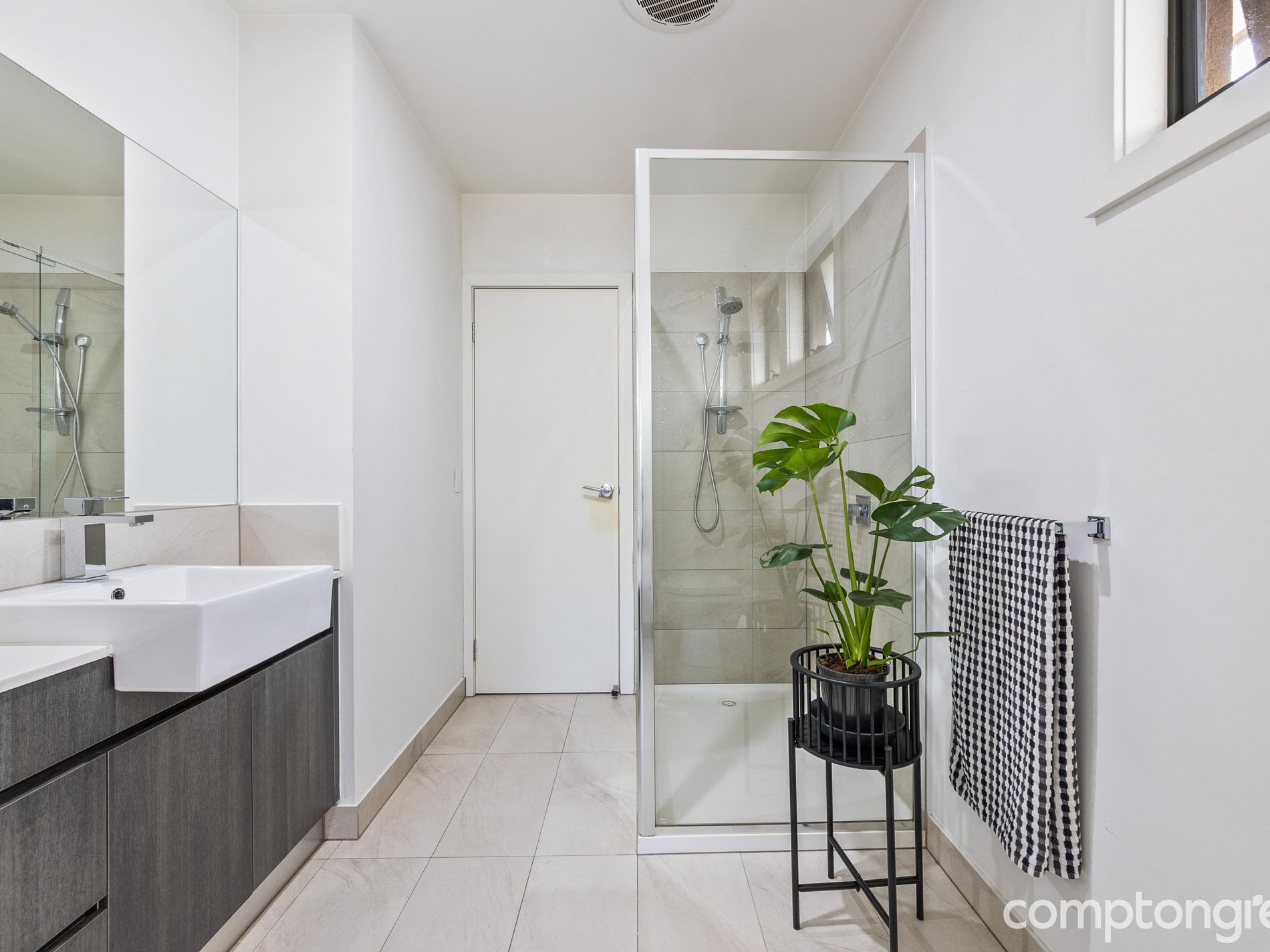 1 / 13 Kyle Road, Altona North