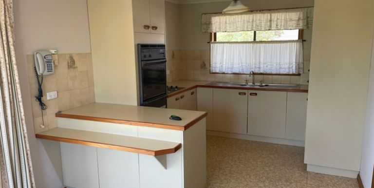 7 / 8-10 Kennedy Street, Euroa