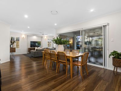 4 Brush Box Place, Wakerley