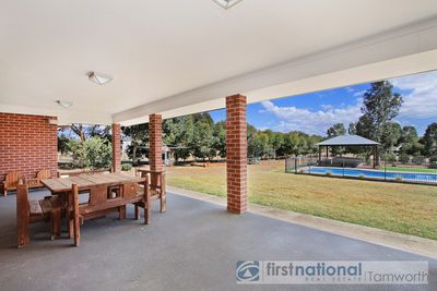 8 CASUARINA DRIVE, North Tamworth