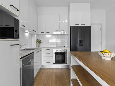 21 / 11 Lyons Terrace, Windsor