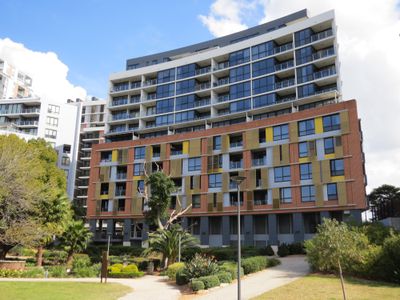 607 / 12 Brodie Spark Drive, Wolli Creek