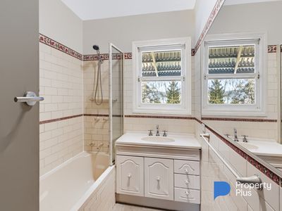 49 Holmes Road, Long Gully