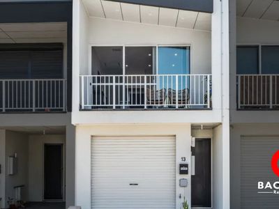 13 Angus Lane, Mansfield Park