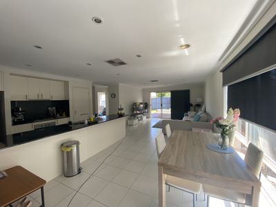 95 Isabella Way, Tarneit