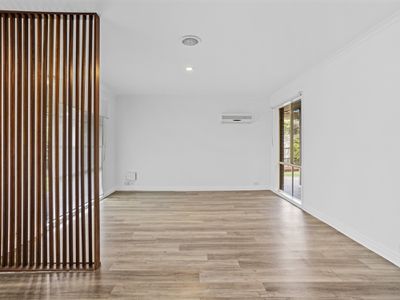 8 Buckingham Pl, Frankston South