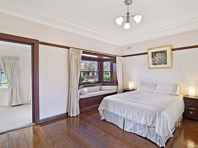 28 Middlemiss Street, Mascot