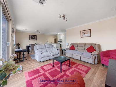 20 Formosa Way, Banksia Grove