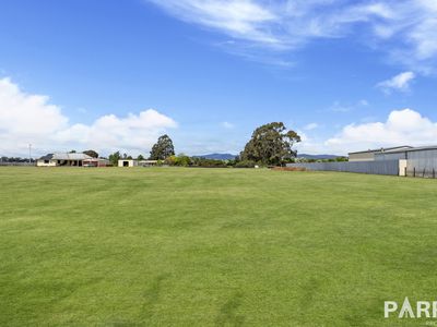 Lot 2/6 Veterans Row, Westbury