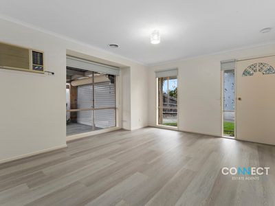 8 Rochelle Court, Narre Warren South