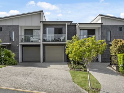 2 / 114 Bunya Road, Everton Hills