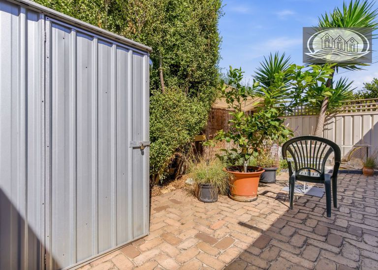 1 / 10 Stewart Street, Portland