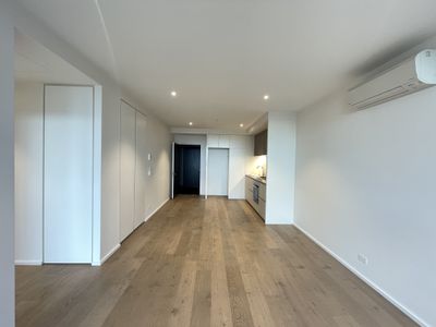 unit 1504s / 883 Collins Street, Docklands