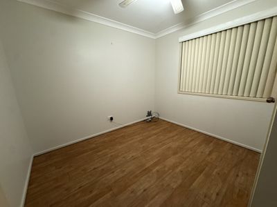 16 Malar Crescent, Booie