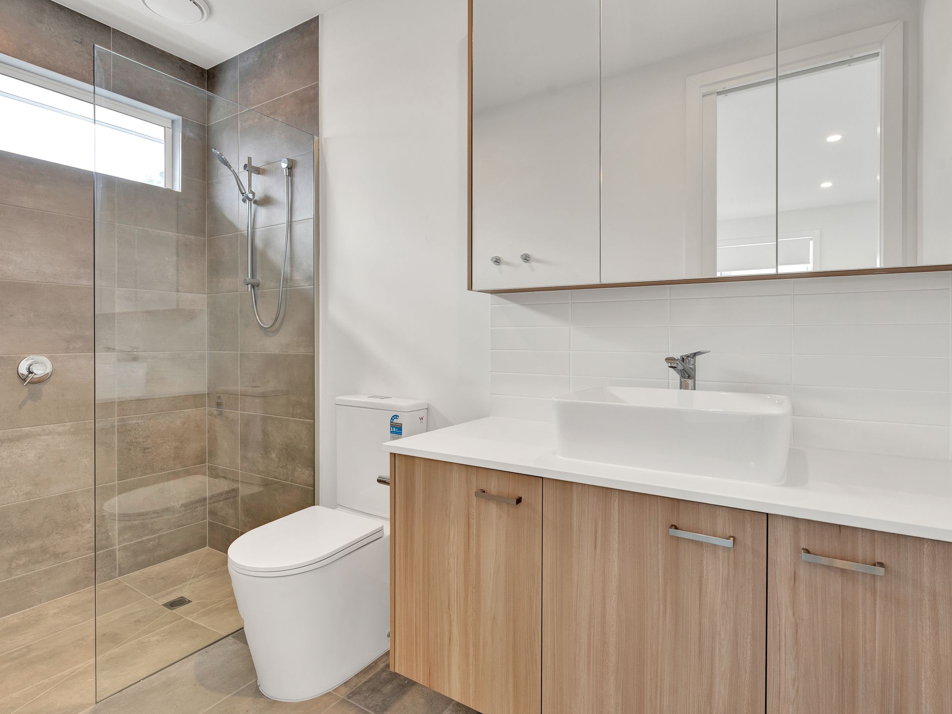 2 / 95 Alma Street, West Footscray