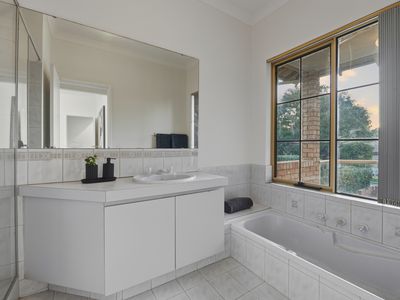 56 Viewway, Nedlands