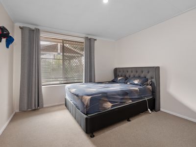 Unit 5 / 90 Bourke Street, Piccadilly