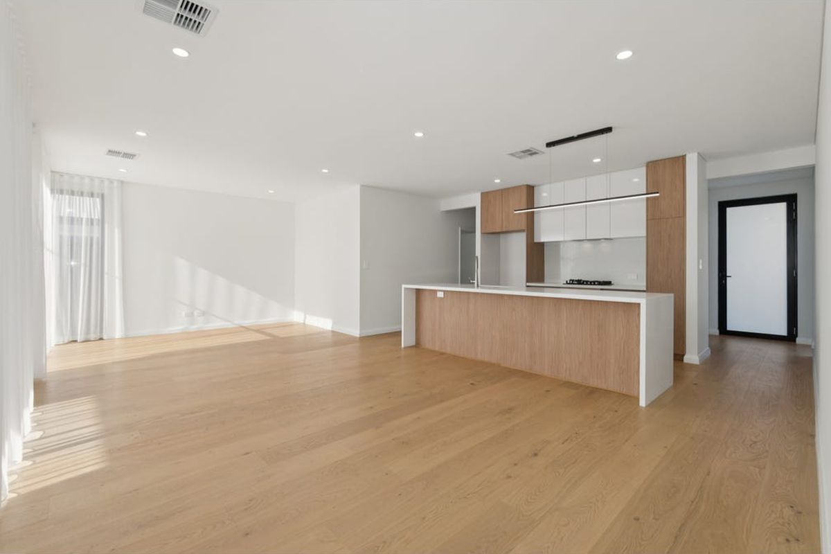 71 Embleton Avenue, Morley