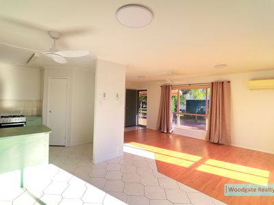 16 KOOKABURRA WAY, Woodgate