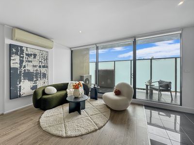 203 / 2A Montrose Place, Hawthorn East