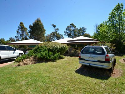 8 Gannon Glen, Mundaring