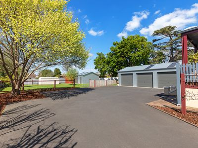 61 Bay Road, Mount Gambier