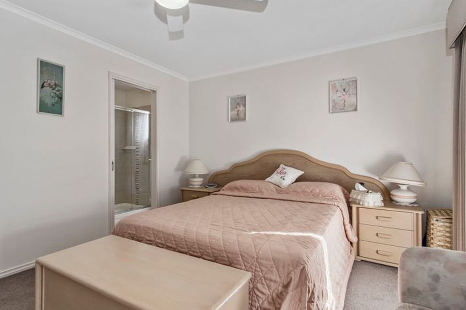 6 Sovereign Gardens, Kangaroo Flat