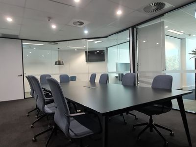 1:02 / 55 Blackall Street, Barton