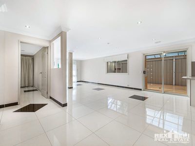 19 Beckington Crescent, Hampton Park