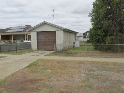 35 King Albert Avenue, Leitchville