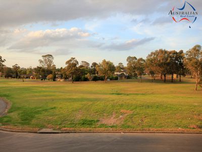 2 / 6 Edmund Blackett Close, St Clair